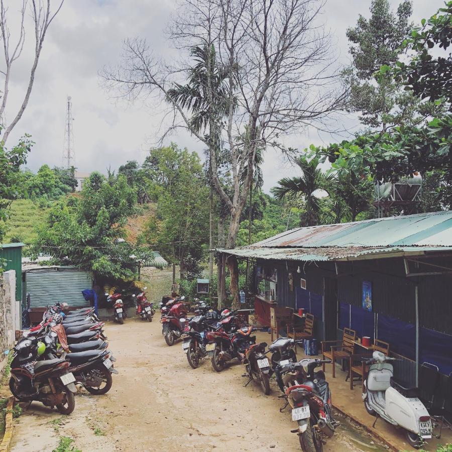 Homestay Bien Rung Gia Nghĩa 외부 사진